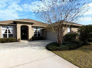 9041 Orlando Ave, Navarre, FL 32566