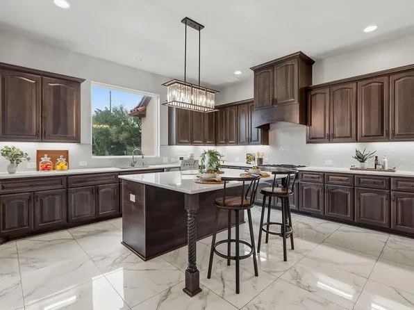 427 Bella Montagna Cir, Austin, TX 78734