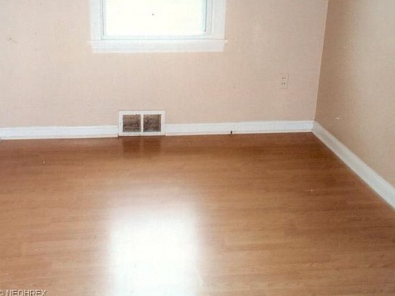 5th image of 916 Homewood Ave