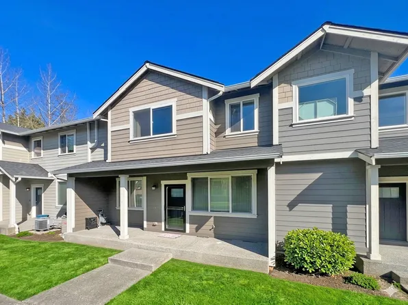 8310 175th St E, Puyallup, WA 98375