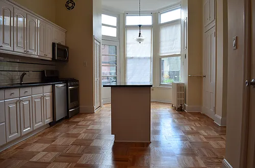 110 Remsen St #2A Photo 1