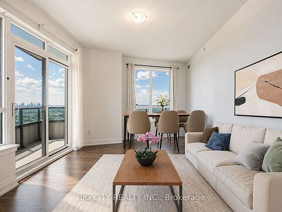 2nd image of 7161 Yonge St #2425
