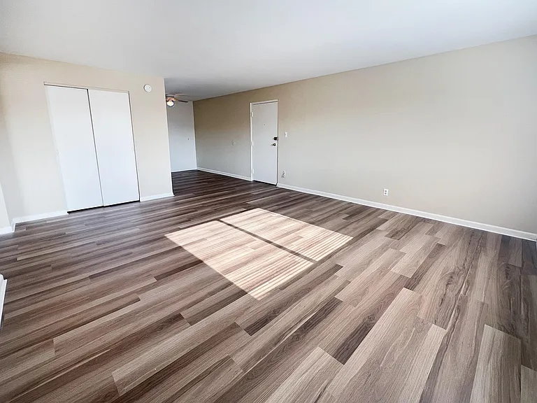 Barkley Ridge Apartments — Photo 106