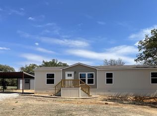 1401 Oak Country Ests, Weatherford, TX 76085