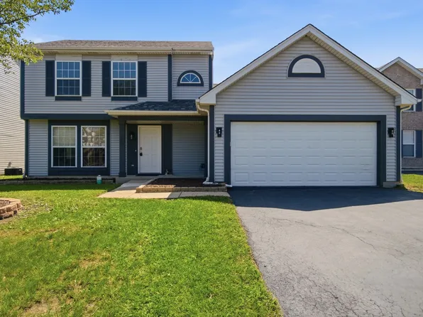 105 E Brittany Ln, Hainesville, IL 60030