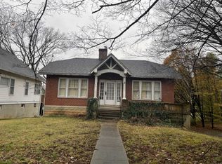 516 N 3rd St, Bardstown, KY 40004