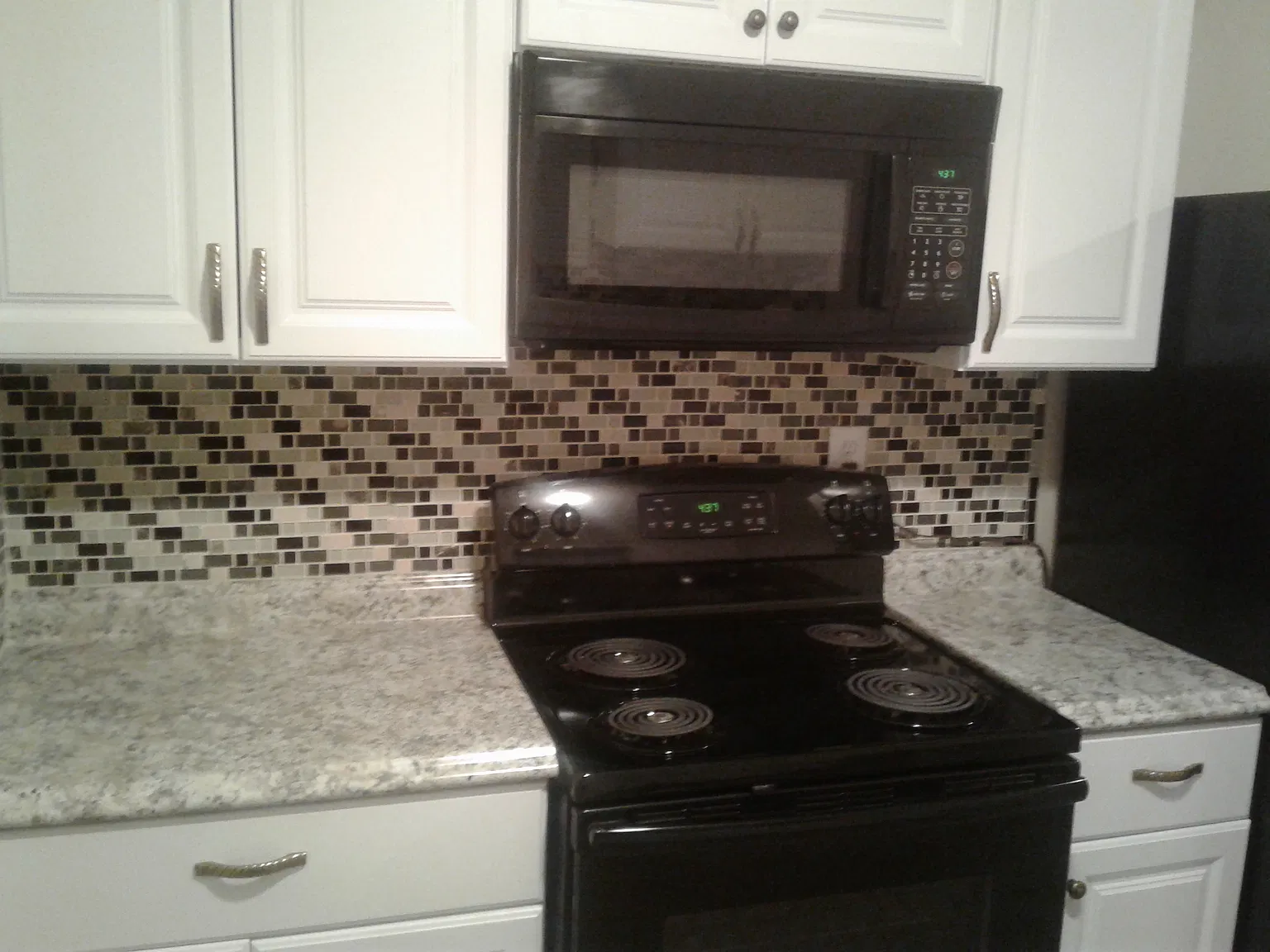 3 bed, 1273 sqft, $2,265 — Photo 3