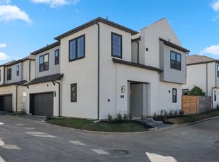 3243 Royal Oaks Hollow Ln, Houston, TX 77082