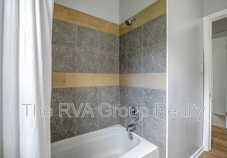 712 Hill Top Dr — Photo 27