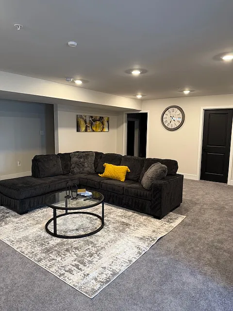 1 bed, 1207 sqft, $1,600 — Photo 3