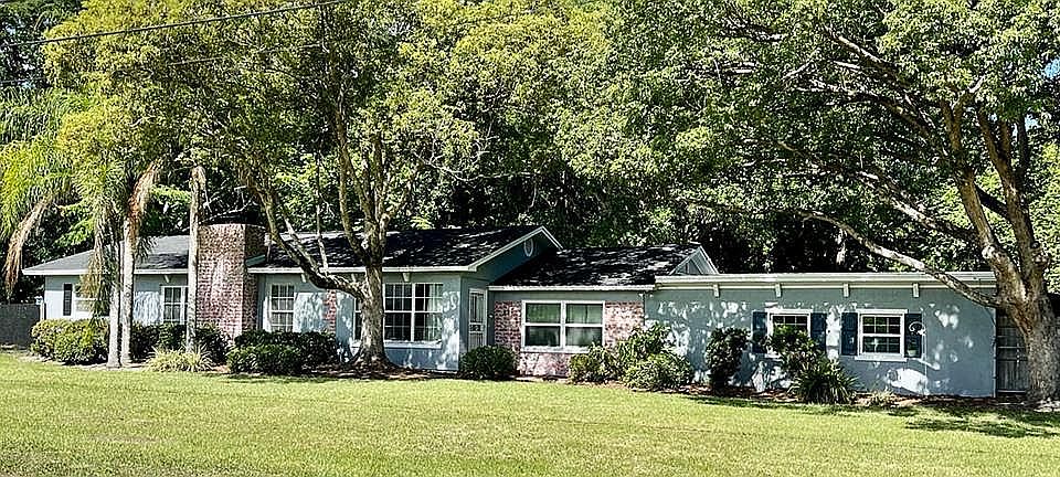 1st image of 620 Riverview Ave