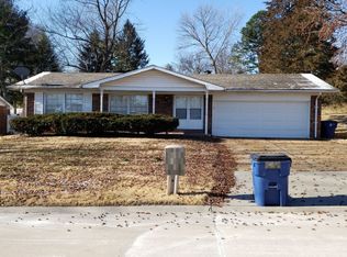 11545 Fox Hall Ln, Florissant, MO 63033