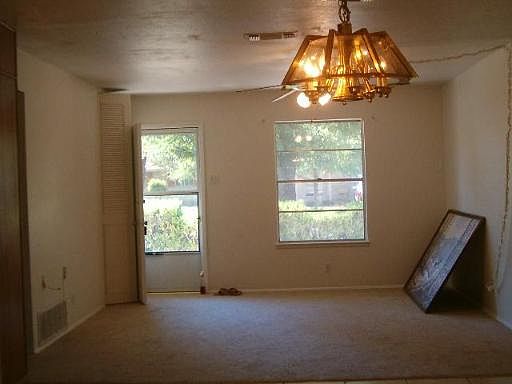 4th image of 5007 GUINEVERE ST