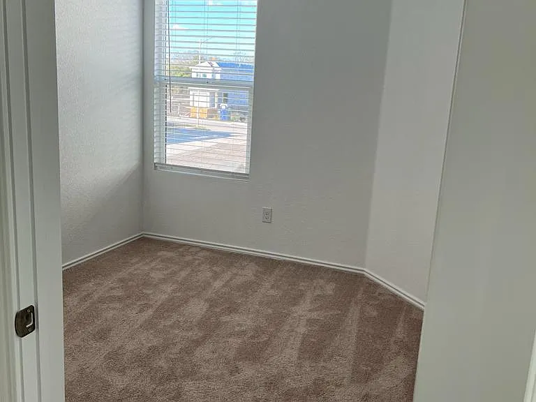 41 Trinity Cir #41 — Photo 13