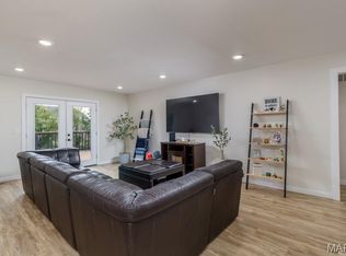 20250 Simmons Rd, Waynesville, MO 65583