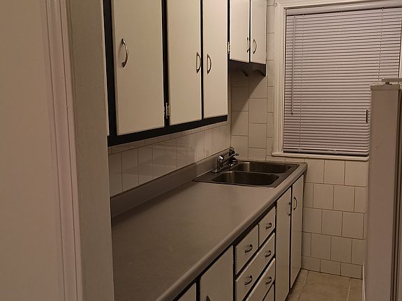 2nd image of 459 East Ave