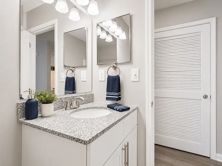 Veridian at Sandy Springs — Photo 16
