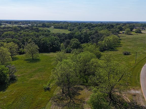 4th image of 430 County Road 711 Rd