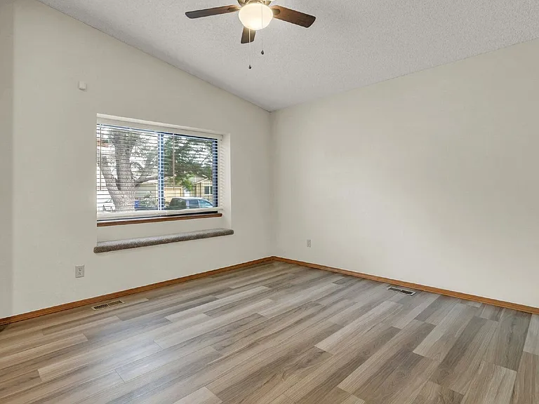 6376 Chantilly Pl — Photo 7