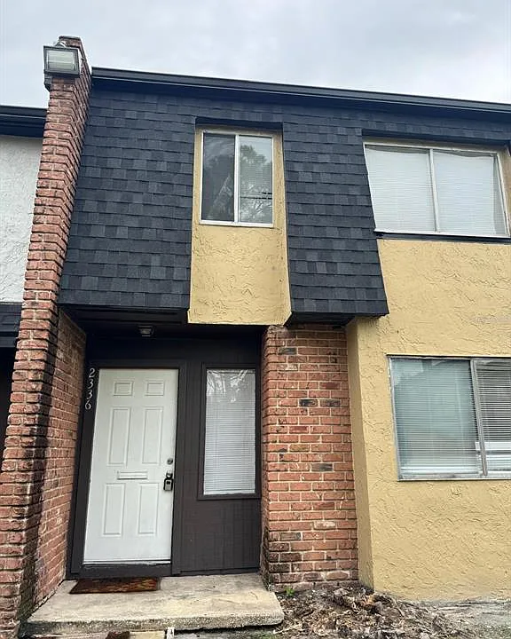 2336 Huntington Green Ct #90