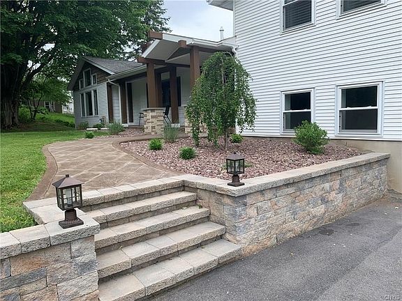 2nd image of 6041 Sewickley Dr