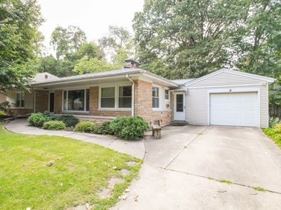 14 Walker Dr, Bloomington, IL, 61701