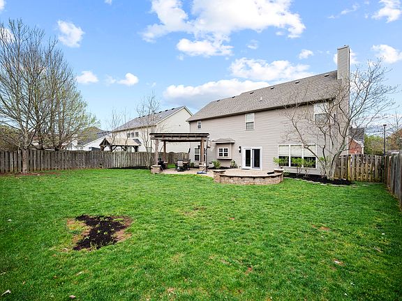 4th image of 2852 Belle Haven Pl