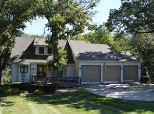 131 Charles Park Dr, Council Bluffs, IA 51503