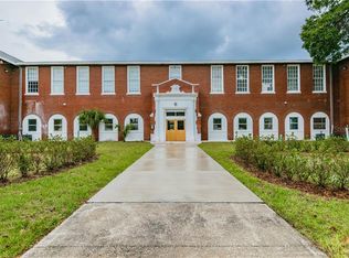 1015 10th St N #13, Saint Petersburg, FL 33705