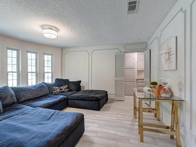 7716 Perkins Dr — Photo 9