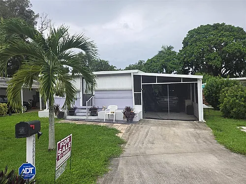 2321 SW 87th Ter Photo 1