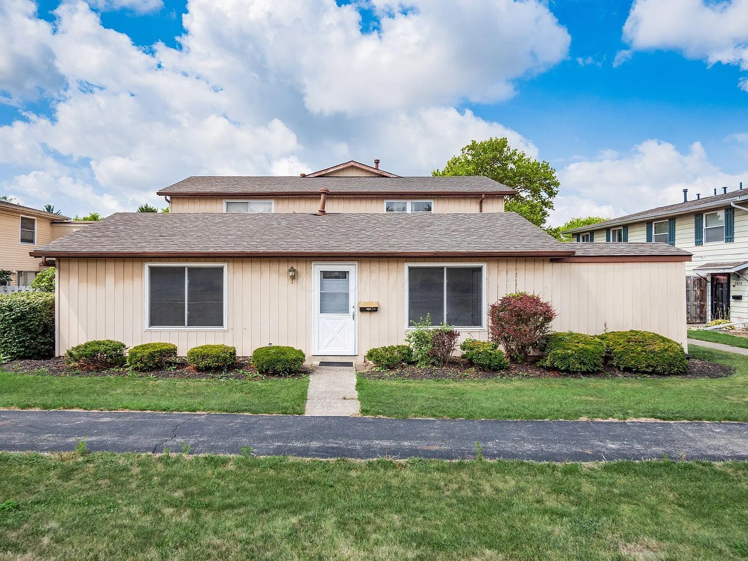 2478 Nassau Dr photo 1
