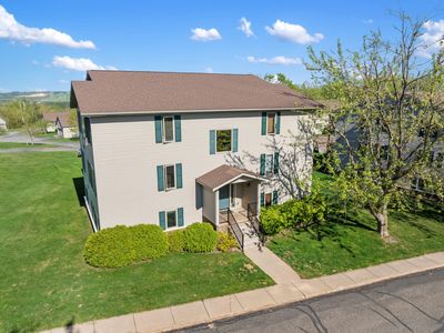 2067 Woods Ln, Petoskey, MI, 49770