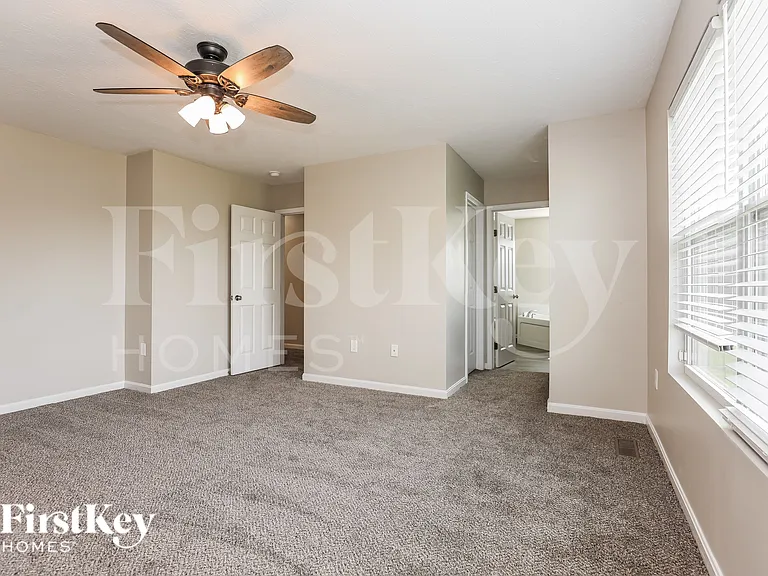 1624 Rosemore Ln — Photo 7