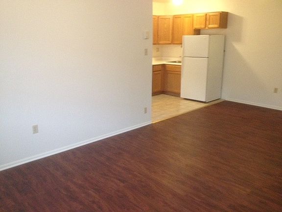 3rd image of 52 S Morton Ave APT 6
