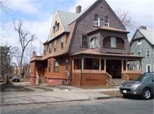 400 Saint James Ave, Springfield, MA 01109