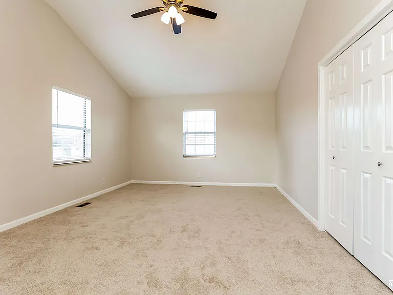 3521 Daisy Trl — Photo 12