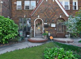 225-16 104th Ave, Queens Village, NY 11429