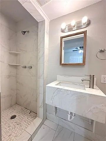4401 Sonfield St #C — Photo 10