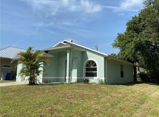 2525 89th Ave, Vero Beach, FL 32966
