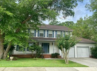 121 Belleplaine Dr, Goose Creek, SC 29445