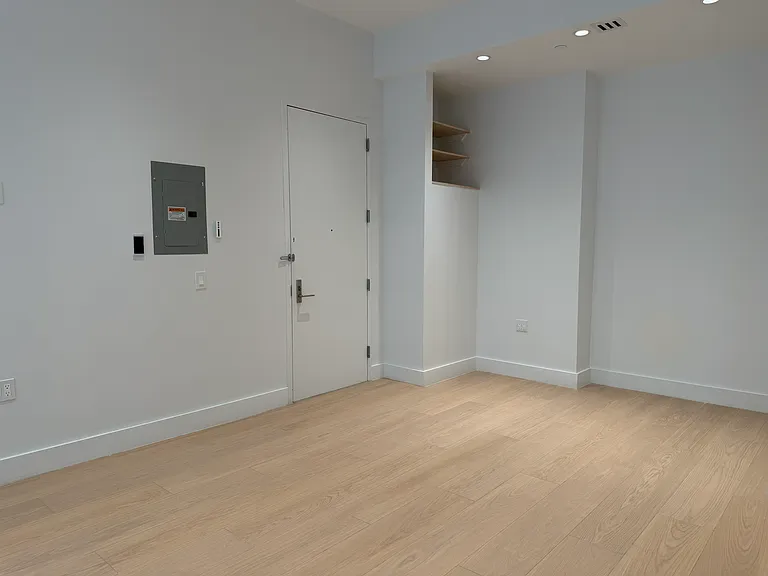 103 India St #1A — Photo 4