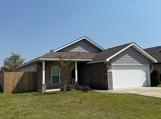1401 Arkansas Ave, Lynn Haven, FL 32444