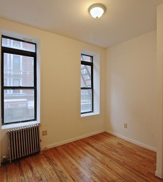 1st image of 109 Eldridge St APT 9