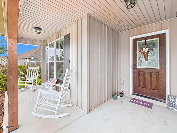 2nd image of 100 Wynchase Ln