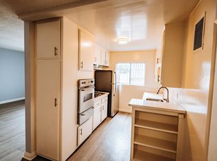 545 N Hayworth Ave #110, Los Angeles, CA 90048