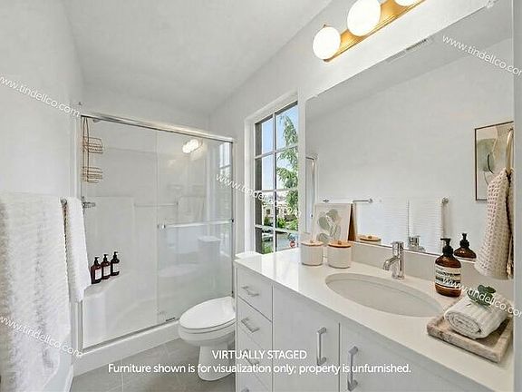 4th image of 1116 SE Lincoln St #1116