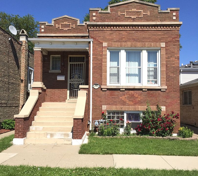 1st image of 2431 S 58th Ct