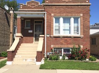 2431 S 58th Ct, Cicero, IL 60804