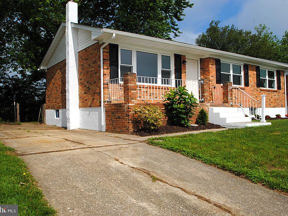 3rd image of 151 Warfel Dr